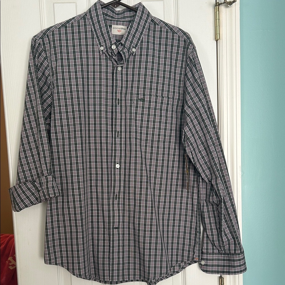 Dockers Men's Plaid Button Down Shirt - Medium